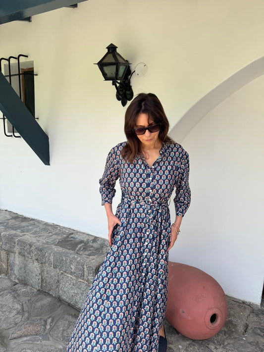 Camisero Magnolia - azul con flores rosadas